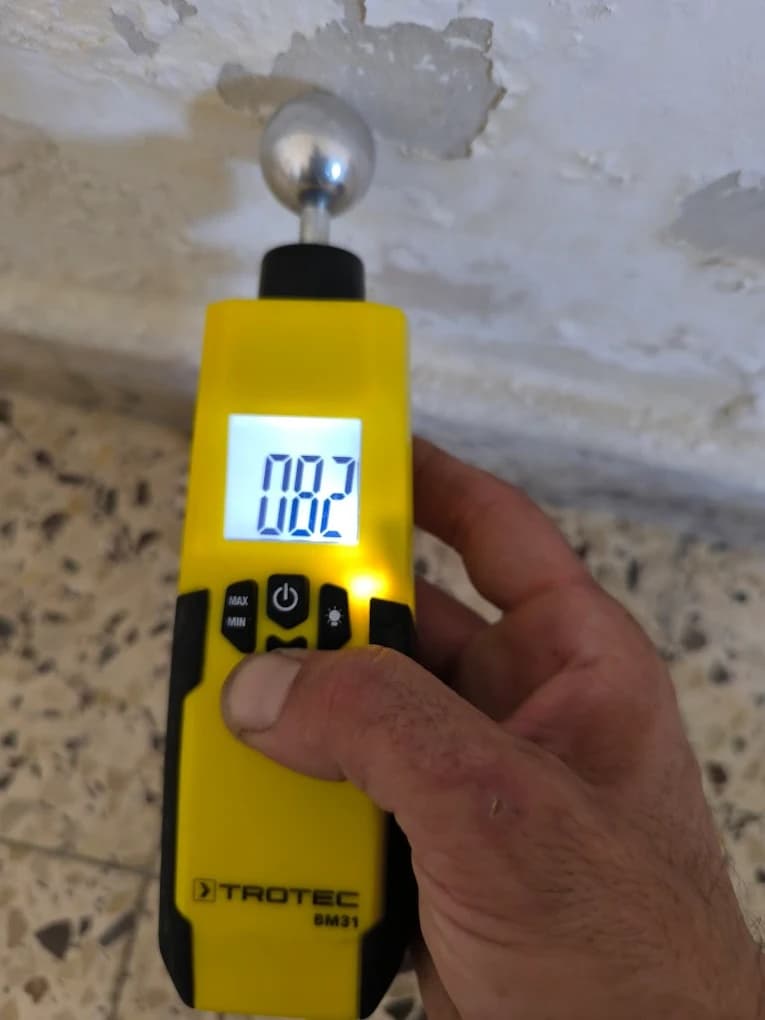 איתור נזילות